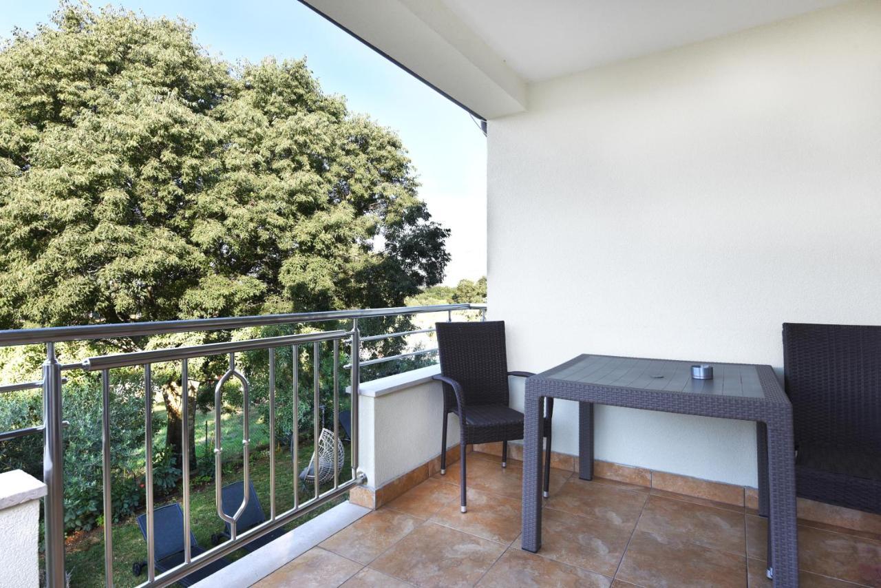 Apartments Mirasol Umag Exterior foto