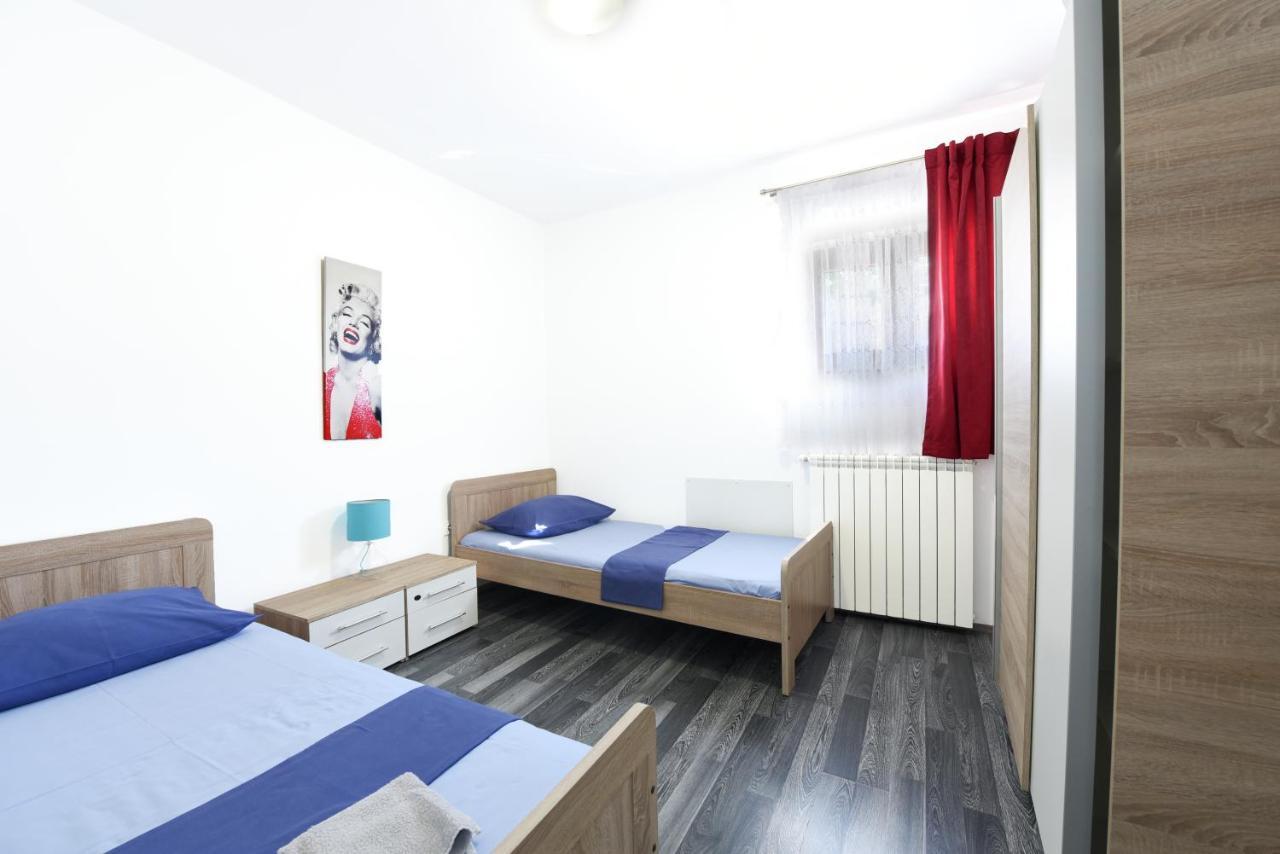 Apartments Mirasol Umag Exterior foto